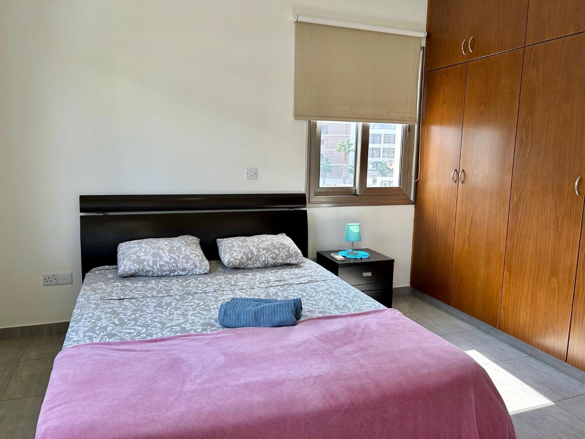 Sun Julz Apartments On The Beach Paphos Ngoại thất bức ảnh